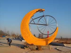 Grand miroir creux en acier inoxydable au design moderne pour l'extérieur, sculpture carrée, ornement de jardin avec caractéristiques paysagères - Product Image 4