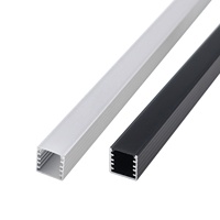 Échantillon Gratuit Profilé en Alliage d'Aluminium 014 Dissipateur de Chaleur Extrusion LED 15*15mm Anodisation Argentée Diffuseur pour Bande LED