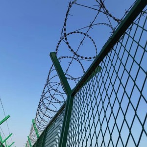 Galvanized Steel Barbed <b>Wire</b> Mesh Safety Anti-climbing <b>Net</b> BTO-16 Double Helix Blade Roller Cage for Prison Fence Protection - Product Image 5