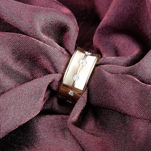 プロモレディリング防水ウーマンリングステンレススチールポリッシュ18Kゴールドメッキレディフィンガーリング、CZインレイ付き - Product Image 4