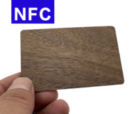 Kartu NFC kayu kenari hitam 13.56Mhz ISO14443A NFC kartu bisnis UID dapat diubah kartu NFC RFID UID