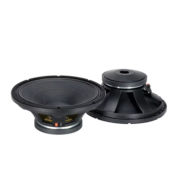 800W 4 Inch Voice Coil 15 Inch PA Woofer L15P540 97dB Sensitivity Plastic Material