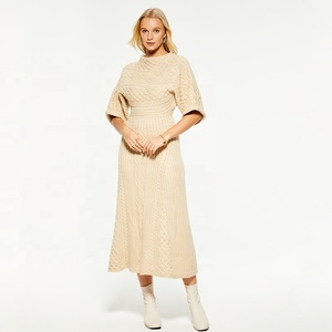 Nuovo <span class=keywords><strong>Abito</strong></span> <span class=keywords><strong>Lungo</strong></span> a Maglia con Mezze Maniche in Maglia a Trecce Caldo Color Kaki Autunno-Inverno 2025 - Product Image 1