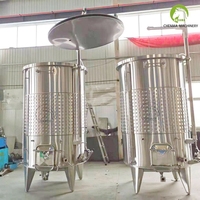 Fermentatietank met variabele capaciteit, roestvrij staal, drijvende deksel, voor rode wijnfermentatie, -rijping en -opslag