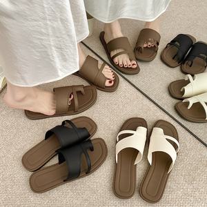 รองเท้าแตะแบบเปิดนิ้วเท้าสไตล์โรมันย้อนยุคสำหรับผู้หญิง ดีไซน์เรียบง่าย ทันสมัย ไม่ลื่น เหมาะสำหรับใส่ไปชายหาด - Product Image 4