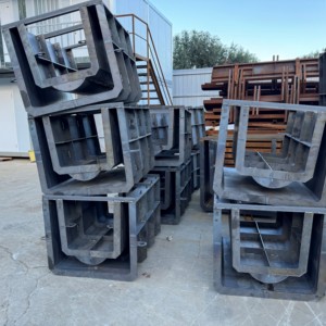 China Manufacturer Wet <strong>Casting</strong> Shape Mould Precast Concrete Channel Steel Mold for Water Drainage - Product Image 3