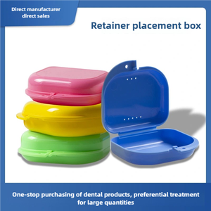 Étui de retenue orthodontique léger portable avec évents pour stocker <span class=keywords><strong>les</strong></span> <span class=keywords><strong>aligneurs</strong></span> dentaires et <span class=keywords><strong>les</strong></span> prothèses dentaires - Product Image 5
