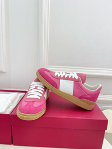 รองเท้าลำลองหนังแท้ พื้นยางหนา กันลื่น กันน้ำ สวมใส่สบาย ระบายอากาศได้ดี น้ำหนักเบา ใช้งานได้หลากหลาย เหมาะสำหรับการเดินทาง - Product Image 3