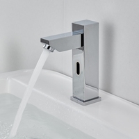 Robinet d'évier automatique Robinet de lavabo automatique Smart Touch Moins Robinet de lavabo à capteur de salle de bain de haute qualité
