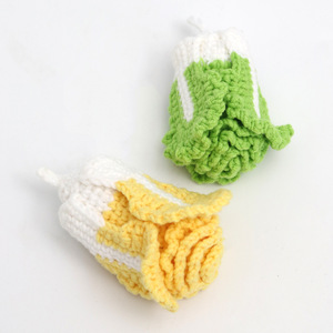 Colgante de repollo hecho a mano con ganchillo, adorno de llavero tejido, adorno de muñeca tejida para bolso. - Product Image 3