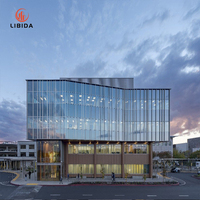Mur-rideau en aluminium moderne avec double vitrage trempé et protection UV pour les magasins de détail et les centres commerciaux