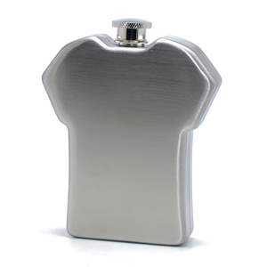 5oz Portable Kettle Soccer Oilcan Metal Travel Wine Pot Gifts Football <strong>T</strong>-Shirt Hip <strong>Flask</strong> Stainless Steel Water <strong>T</strong> Shirt Hip <strong>Flask</strong> - Product Image 1