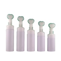Bouteilles de savon liquide blanc 100ml 120ml 150ml 200ml 220ml en forme de cœur, mousse nettoyante, flacon à mousse avec tête de brosse en silicone