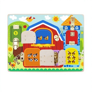 Tablero de Actividades de Madera para Niños Pequeños con Cerraduras y Pestillos, Aprendizaje Sensorial, Habilidades Básicas, Juguete de Viaje - Product Image 4