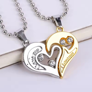 Collar con Colgante de Acero Inoxidable Creativo de Corazón a Corazón, Collar de Amor con Corazón de Durazno Empalmado para Hombres y Mujeres, Accesorio de Moda - Product Image 5