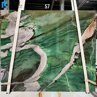 Dalles de marbre vert émeraude Quartzite Pampers Green pour revêtement mural de cuisine et salle de bain, et pour revêtement de sol