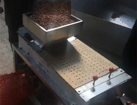 Éplucheur sec industriel de peau rouge d'arachide rôtie d'épluchage de peau de noisette enlevant la machine
