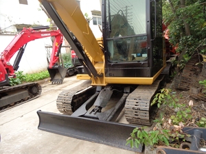 รถขุดขนาดเล็ก Caterpillar 305.5E มือสอง 5 ตัน เครื่องยนต์ เกียร์ ระบบควบคุมไฮดรอลิกที่แม่นยำ การเคลื่อนไหวแบบรวมที่ประสานกันได้ดี สภาพดี - Product Image 5