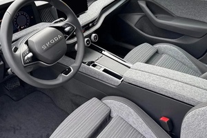 Auto abbastanza usata 2025 <span class=keywords><strong>Skoda</strong></span> superba selezione 2.0 TSI DSG berlina pronta per l'uso, non a caso pronta per la spedizione in tutto il mondo - Product Image 3