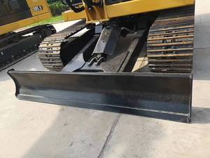 Mini-excavatrice 305.5 de 5,6 tonnes, compacte, hydraulique, sur chenilles, pour travaux de terrassement, équipement de construction, moteur puissant offrant une grande performance - Product Image 2