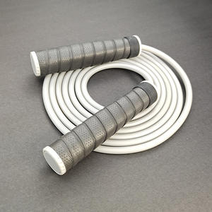 เชือกกระโดดแบบถ่วงน้ำหนัก Yan สำหรับผู้ชายและผู้ใหญ่ สายเหล็กคุณภาพสูง สีดำ สีฟ้าอมเทา สีแดงอมส้ม - Product Image 1