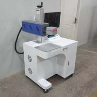 Máquina de marcado láser de fibra compatible con varios materiales con amplio rango de aplicación para uso de acrílico de madera de plástico de metal