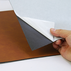 Venta caliente 12 "x 24" Premium Laser Leatherette en blanco <span class=keywords><strong>CH</strong></span> rojo/Negro Laserable Leatherette hojas para grabado láser con adhesivo - Product Image 4