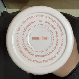 Nouvelle arrivée, bouteille d'eau ovale de luxe à fleurs, sans BPA, 40 oz, gobelets isothermes avec poignée, couvercles et paille, vente en gros pour les voyages en voiture - Product Image 6