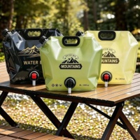 Sac à eau pliable de 8 litres pour l'extérieur avec robinet, conception anti-fuite, adapté au camping, aux voyages en camping-car et aux barbecues