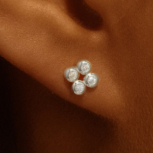 Boucles d'oreilles pendantes fines en argent sterling S925, motif œil de cheval distinctif, avec diamant et pompon, à tige plate, cadeau - Product Image 4