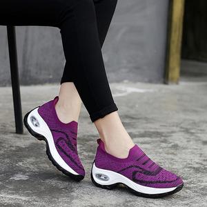Zapatillas sin Cordones para Mujer Zapatos de Malla Tejida Casuales para Caminar Transpirables Zapatillas tipo Calcetín de Moda para Damas - Product Image 4