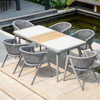 Meiqi Halb-Sommer Moderner Stil Langlebige Leichte Stapelbare Outdoor-Esszimmermöbel-Sets Aluminiumlegierungsrahmen PE Hofmöbel