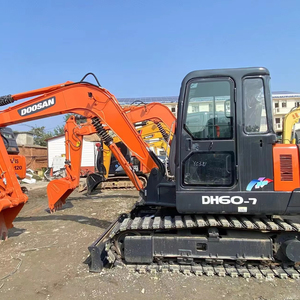 Doosan DX60 6 tonnes pelle d'occasion Japon marque nouvelle arrivée CE EPA approuvé faible heures moteur boîte de vitesses pompe portant de bonnes performances - Product Image 1