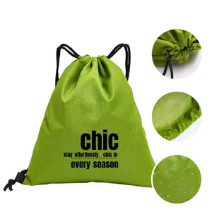2024 özel Logo İpli çanta küçük spor salonu su geçirmez sırt çantası iş promosyon hediyeler için farklı boyutlarda