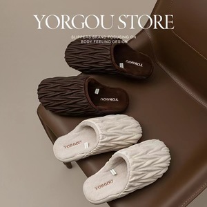 Produit de dropshipping : Nouvelles pantoufles d'intérieur de luxe pour femmes, collection automne-hiver 2026, chaudes, respirantes et moelleuses pour la maison - Product Image 4