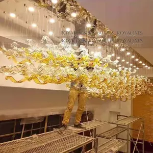 Classic Fashion Custom Colored Glaze Link Art Hand Blown Glass Ceiling Pendant Light Chandelier For Hotel Villa Sales Department