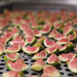 Kökeni yeşil cilt kurutulmuş incir doğal güneş kurutulmuş hafif tatlı ve ekşi katkı-ücretsiz toplu ambalaj - Product Image 1