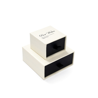 Boîte d'emballage de bagues en carton à tiroir personnalisée boîte à bijoux de luxe en carton blanc pour bracelet et collier avec insert en mousse