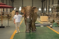 Costume d'éléphant en silicone pour deux personnes Zigong, conception avec jambes cachées, tailles personnalisées pour parcs à thème, centres commerciaux, fêtes foraines et spectacles en direct