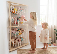Étagère de rangement autoportante en bois à accès ouvert pour animaux en peluche, organisateur de jouets en forme de zoo, 4 niveaux, style bohème, avec hamac en macramé pour jouets