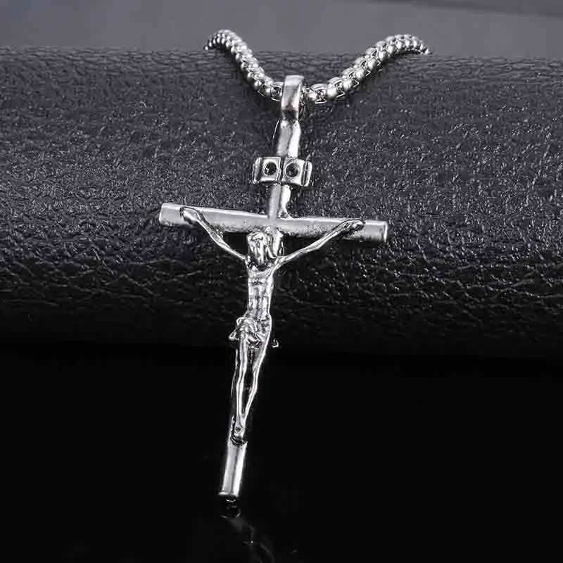 Hot Sale Vintage Hip Hop Titanium Steel Mens Metal Necklace Cross Pendant Sweater Chain Necklace