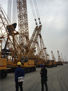 Grúa Oruga QUY400 Nueva de Xuzhou, Capacidad de 400 Toneladas con Pluma Principal de 186m, Componentes Principales Incluidos: Motor y Bomba - Product Image 4