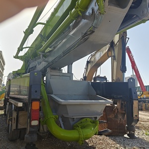 Produit phare : Camion pompe à béton Zoomlion 47M Boom 47X-5RZ avec moteur diesel, occasion, prix bas, en vente - Product Image 3