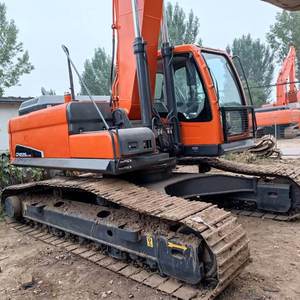 รถขุดตีนตะขาบขนาดใหญ่ Doosan Dx225 23 ตัน พร้อมบุ้งกี๋ขนาด 1.05 เมตร เครื่องจักรก่อสร้างพร้อมเครื่องยนต์ เกียร์ และปั๊ม - Product Image 1