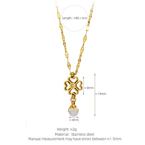 Collier personnalisé avec logo, en acier inoxydable plaqué or 18 carats, résistant à l'eau et inaltérable, motif cœur, pour femme - Product Image 6