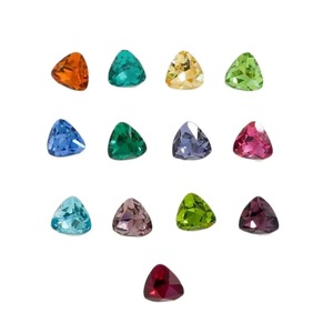 Accesorios de joyería DIY con forma de triángulo con base puntiaguda K9, diamantes de cristal de colores, diamantes decorativos para ropa, zapatos y bolsos - Product Image 5