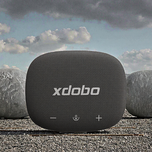 Altavoz Inalámbrico de Plástico XDOBO Queen 1996 II de 6 W con Controladores Duales, Resistente al Agua IPX7 para Batería de 5.3 - Product Image 4