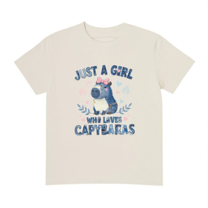 T-shirt da donna casual in cotone 100% con stampa DTF, traspirante e resistente, 210GSM - Solo una ragazza che adora le capibara - Product Image 2