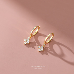 925 <strong>Sterling</strong> <strong>Silver</strong> Cubic Zirconia Four-leaf Clover Shaped <strong>Earrings</strong> <strong>Hoops</strong> Personalized Minimalist Style for Women - Product Image 4