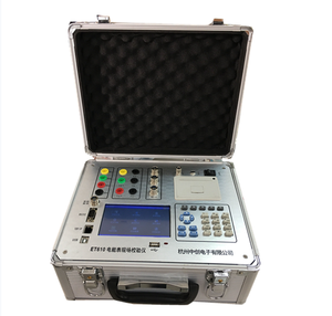 Calibrador de Campo Digital Trifásico Portátil ET610 - Product Image 1